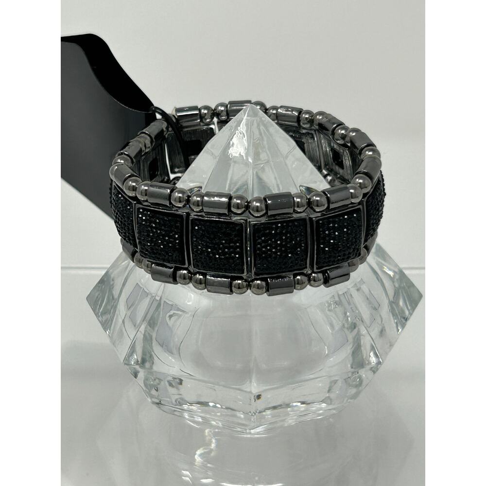 NWT Stretch Hematite and Jet Bracelet